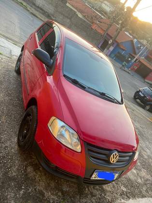 VOLKSWAGEN FOX 1.6 MI PLUS 8V FLEX 4P MANUAL VOLKSWAGEN FOX 1.6 MI PLUS 8V FLEX 4P MANUAL